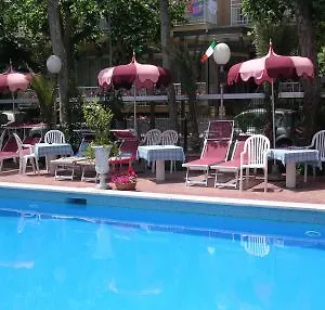 Hotel Fabius 리미니